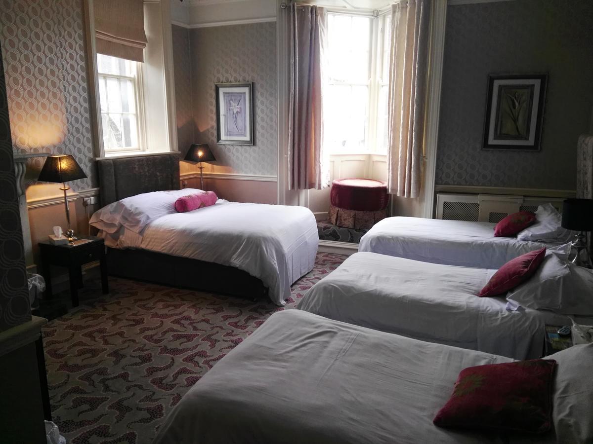 Naas Court Hotel מראה חיצוני תמונה